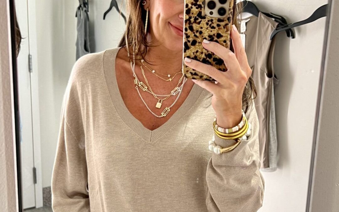 h&m v neck sweater