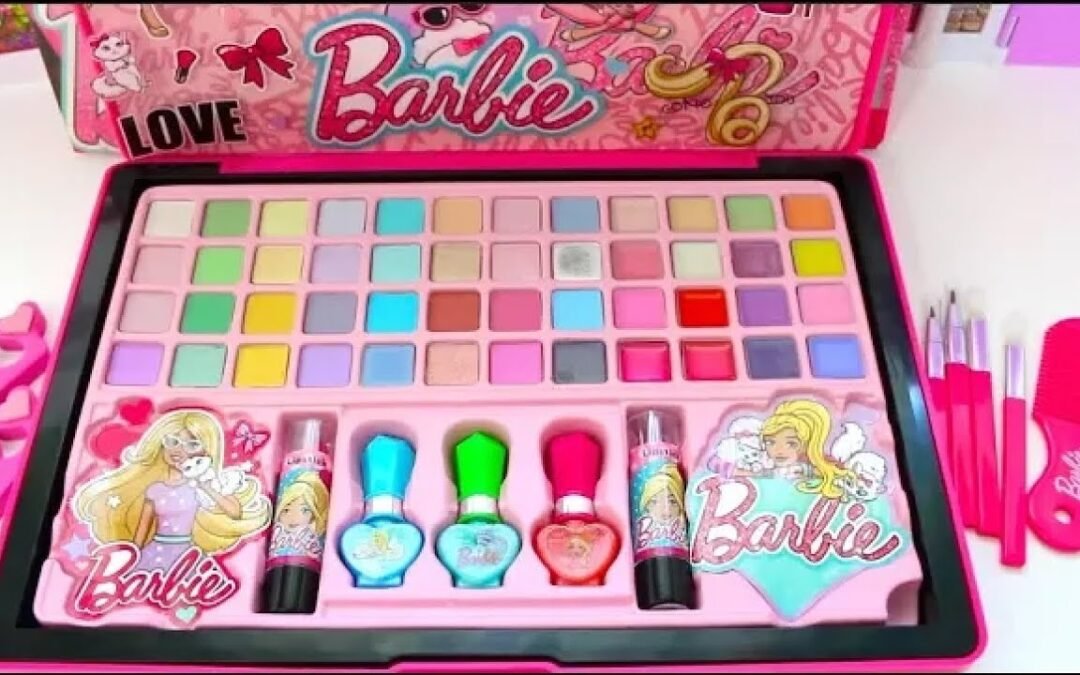 How to use Barbie Makeup💄Deluxe Makeup Cosmetic Set💄