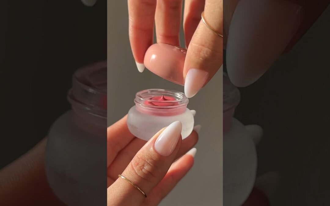 Lip&Cheek Blurry Pudding Pots from fwee 💋 Makeup Swatching