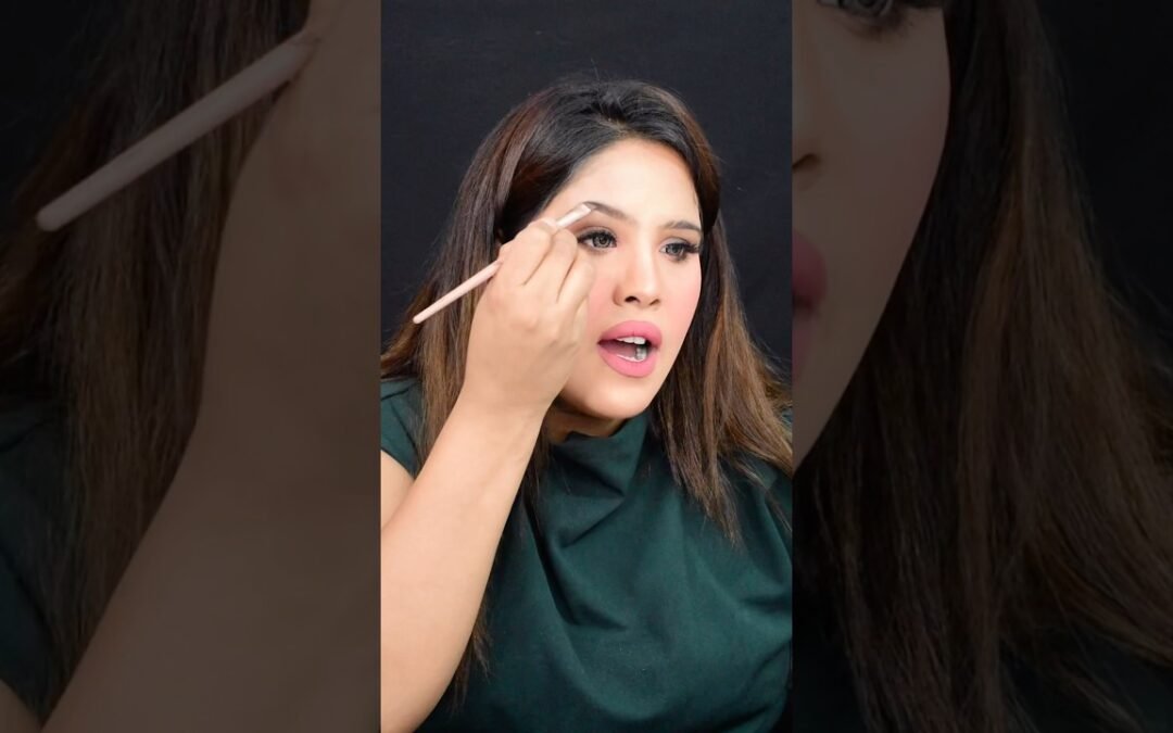 7 Days professional Makeup course! Date:1st August Fee:15000/Call:7982496340